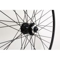 700C N/SECT BLACK DISC FRONT WHEEL QR (TWF711BK)