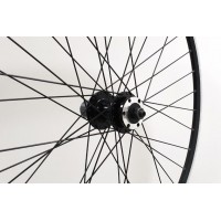 700C N/SECT BLACK DISC 8/11- SPD CASSETTE WHEEL QR (TWR712BK