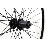 700C N/SECT BLACK 8/11-SPD CASSETTE WHEEL QR (TWR735)